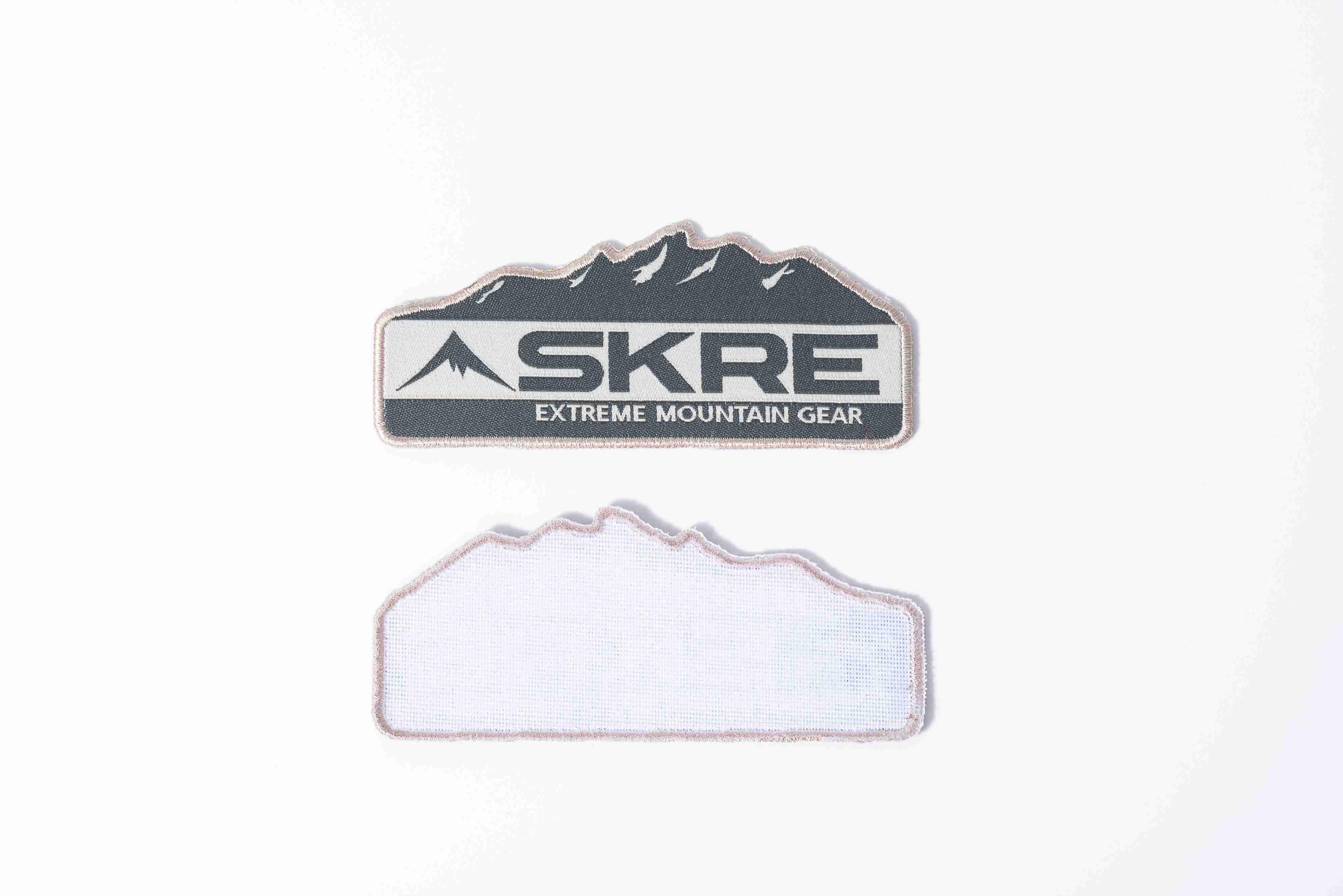 High Quality Customized Woven Badge with Embroideried Border for Clothing Emblem patch